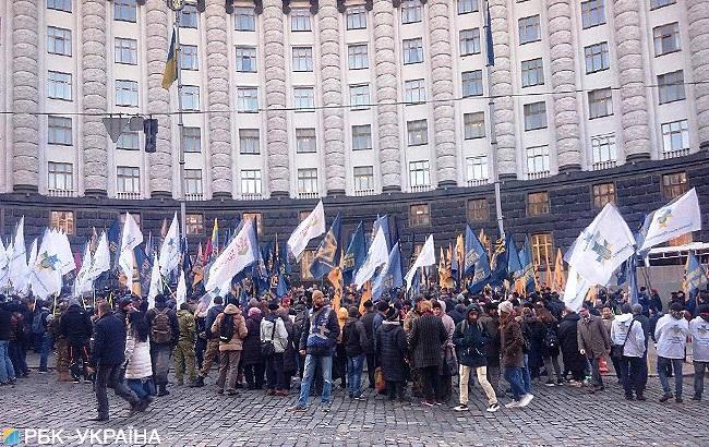 Под стенами Кабмина митингуют за создание министерства ветеранов