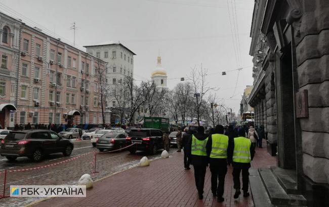 У центрі Києва через Собор посилили заходи безпеки