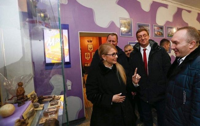 Тимошенко пообещала пополнить музей шоколада главным экспонатом (видео)