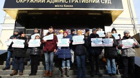 Суддя, який розглядає справу за позовом Мосійчука проти Супрун, взяв самовідвід