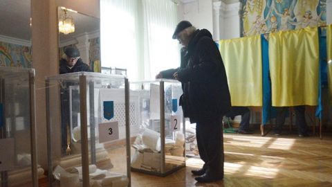 ЦВК опрацювала 2% протоколів