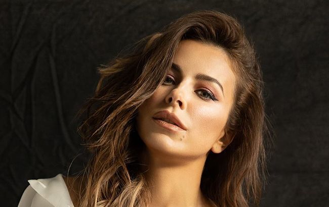 Маленькая принцесса: Ани Лорак в кругу близких растрогала сеть