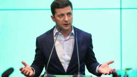 Зеленский расскажет о намерениях распустить Раду после инаугурации