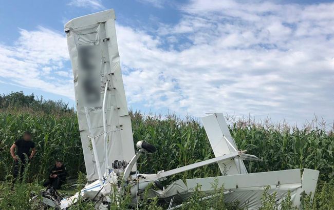 Поліція повідомила подробиці падіння дельтаплана у Чернівецькій області
