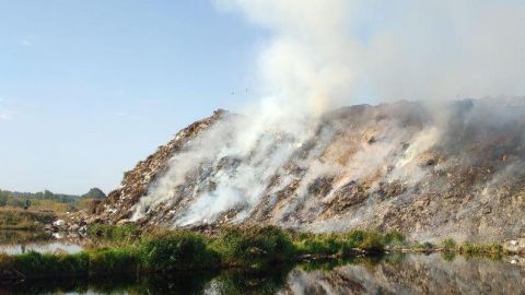 Під Черніговом на міському сміттєзвалищі сталася масштабна пожежа