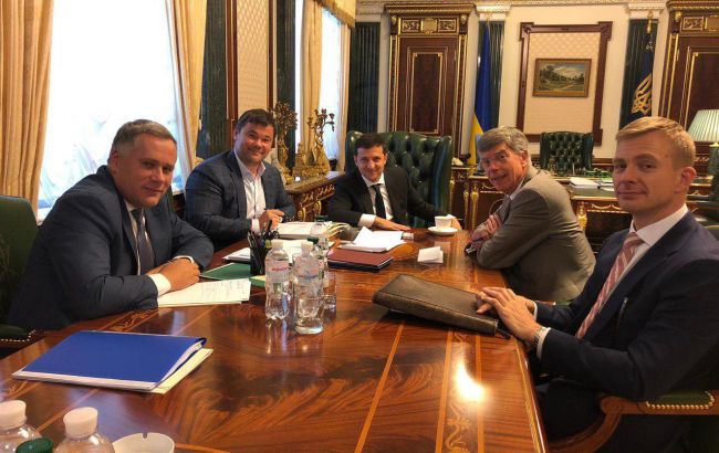 Зеленський зустрівся з повіреним у справах США Тейлором