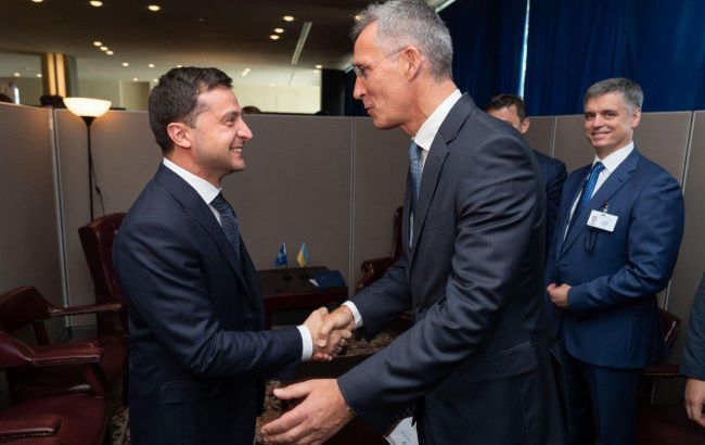 Столтенберг: Зеленський піднімав питання членства України в НАТО