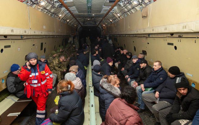 ЕС поприветствовал обмен пленными на Донбассе