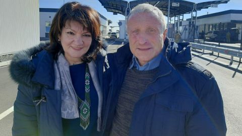 Осужденный в Крыму журналист Семена вернулся в Украину