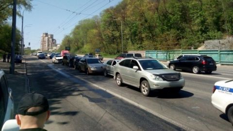 В Киеве произошла авария с участием 7 автомобилей