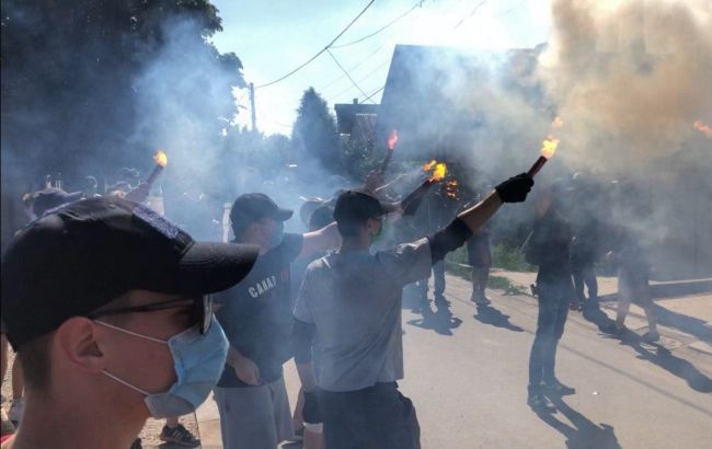 В Харькове произошли стычки между представителями двух партий, есть пострадавшие