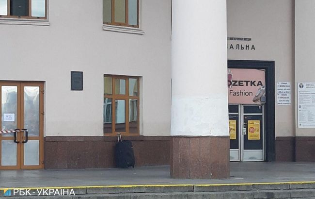 У Києві знайшли чотири підозрілі валізи, вибухівки не виявили