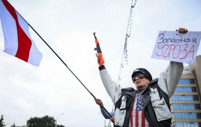 МВС Білорусі заявляє про сотні затриманих на сьогоднішніх акціях