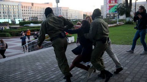 На протестах у Білорусі затримали ще понад 30 осіб