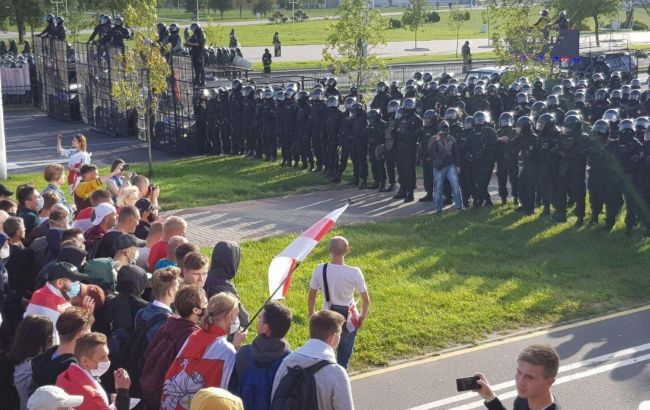 Координаційна рада засудила "анонімне насильство" під час затримання в Білорусі