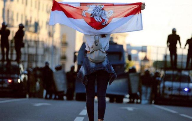 У Білорусі за добу затримали майже 450 учасників протестів