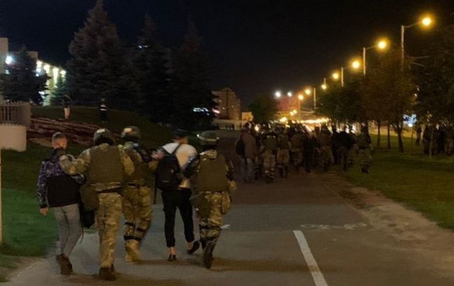 Количество задержанных на протестах в Беларуси возросло почти до 260