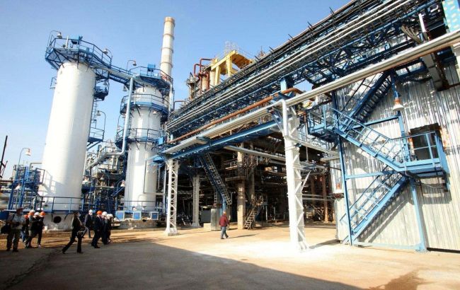 Кременчугский НПЗ после ракетных ударов не возобновит работу до конца года, - глава ОВА