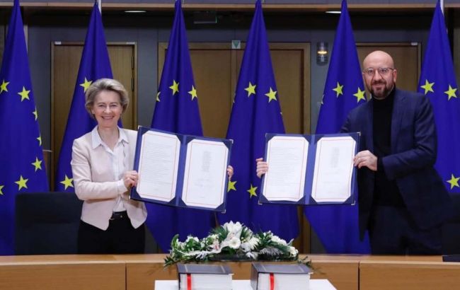 Лидеры ЕС подписали торговую сделку с Британией