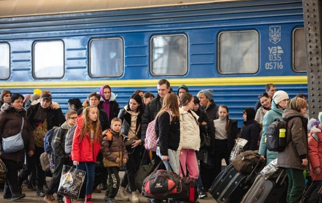 Укрзализныця дала график эвакуационных поездов на 23 марта