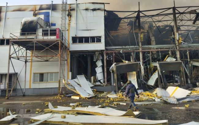 Понад 300 магазинів мережі "АТБ" зачинені через бойові дії, близько сто з них - зруйновані