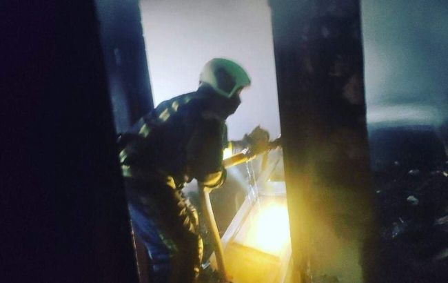 В Новодружеске в результате попадания вражеского снаряда загорелся уголь возле шахты, - глава ОВА