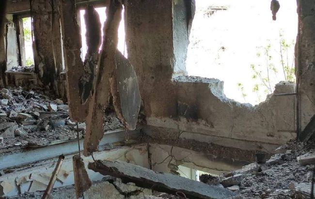 Окупанти сильно обстріляли Лисичанськ. У місті знищено 13 житлових будинків, - глава Луганської ОВА