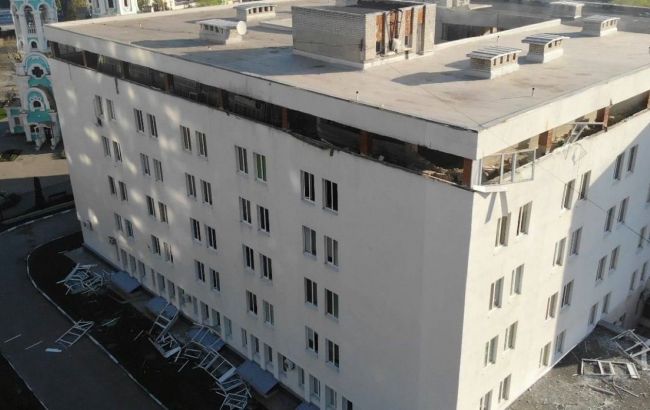 Російські війська обстріляли лікарню і будинки в Харкові. Є потерпілий
