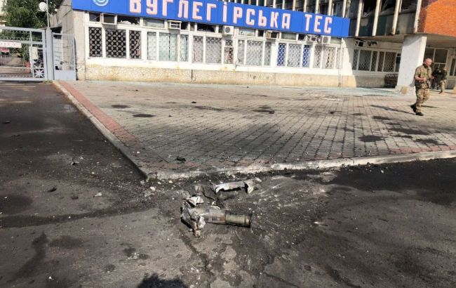 Российские войска ударили по Углегорской ТЭС. Станция загорелась, идут бои