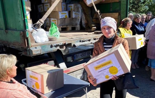Фонд Ахметова отправил еще одну партию гумдопомощи в освобожденные территории Украины
