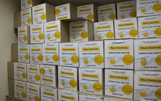 Переселенці у Львові отримали першу партію гуманітарної допомоги від Фонду Ахметова