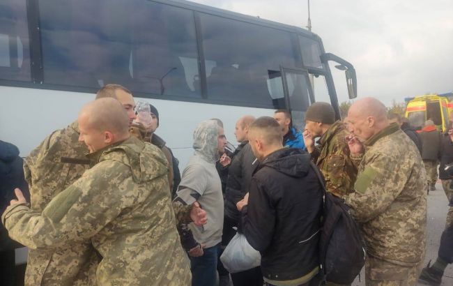 Обмен пленными: с начала вторжения РФ освободили более 1000 украинцев