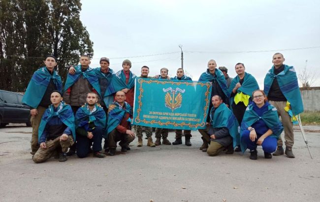 Захисники Маріуполя і не тільки: що відомо про черговий обмін з Росією