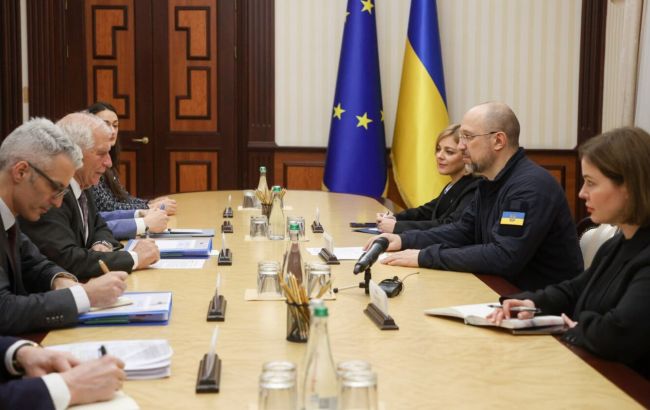 Украина предлагает ЕС включить "Росатом" в новый пакет санкций, - Шмигаль
