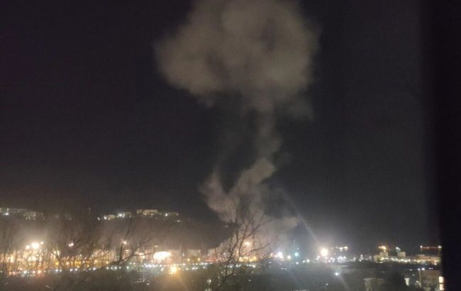 СМИ опубликовали фото последствий пожара на нефтебазе в российском Туапсе