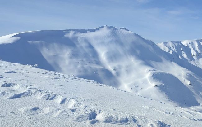 В Альпах на льодовику Армансетт зійшла лавина. Четверо людей загинули