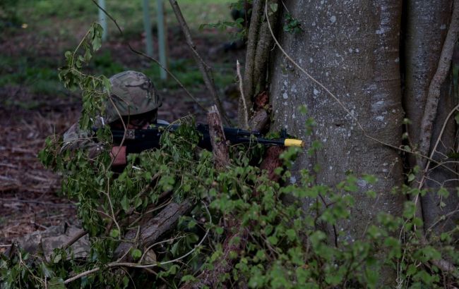 Впечатляющая цифра: сколько украинских военных прошло обучение в Британии за три года