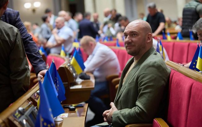 Леонов предлагает дополинтельно к обращению парламента в ЮНЕСКО принять отдельную резолюцию