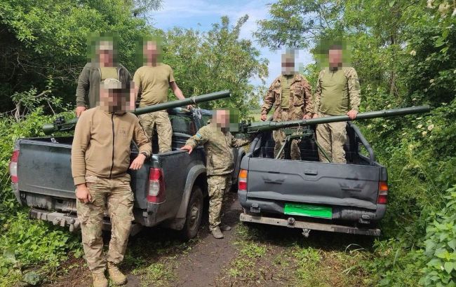 Favbet Foundation передав протитанковому підрозділу ЗСУ черговий пікап Mitsubishi L200