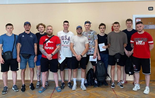 "Сокол" с медобследования хоккеистов начал подготовку к новому сезону