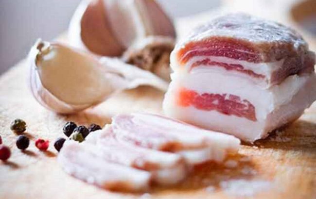 Засоліть сало в такий спосіб і воно ніжно танутиме в роті