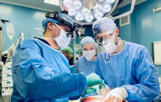 В Украине медики впервые в истории пересадили один орган двум людям: детали уникальной операции