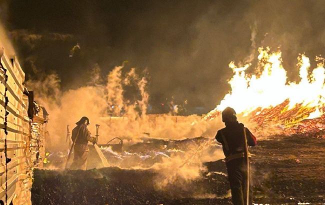 В российском Красноярском крае снова произошел масштабный пожар: горело предприятие