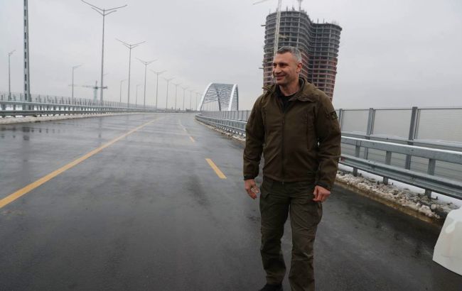 Подольско-Воскресенский мост теперь открыт для пассажирского транспорта, - Кличко