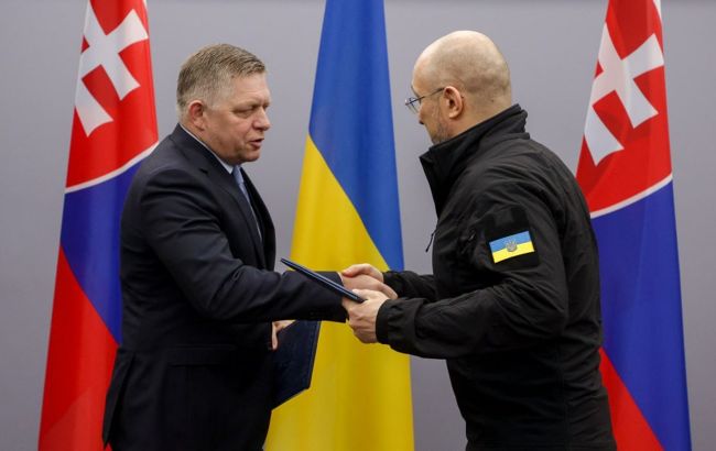 Украина получит из Словакии инженерную технику для строительства рубежей обороны, - Шмыгаль