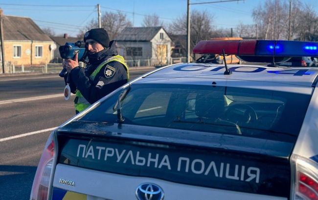 Який штраф водії можуть отримати за перевищення швидкості: точні суми та як оплатити