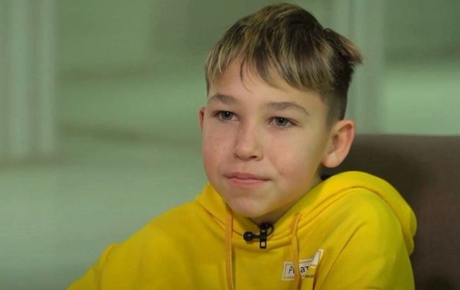 "Тата проводжали в останню путь усім Києвом": 13-річний Арсен довірив свою історію музею "Голоси мирних"