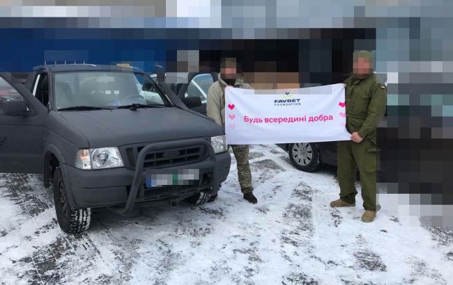 Favbet Foundation передав ЗСУ на східний напрямок одразу два позашляховики