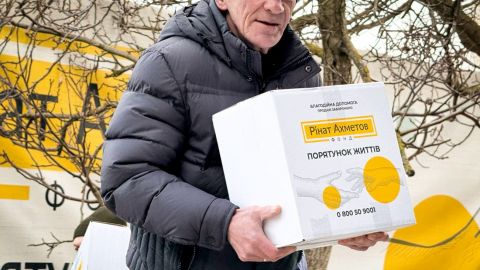 В Одесі переселенці вразливих категорій отримують допомогу від Фонду Ахметова