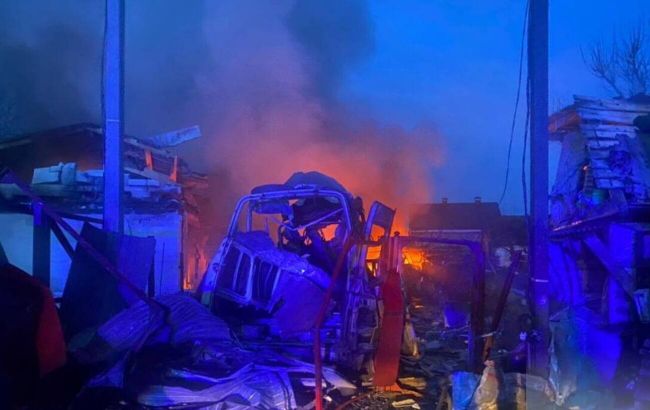 Поранені цивільні та пошкоджені приватні будинки: наслідки атаки РФ у Київській області (фото)